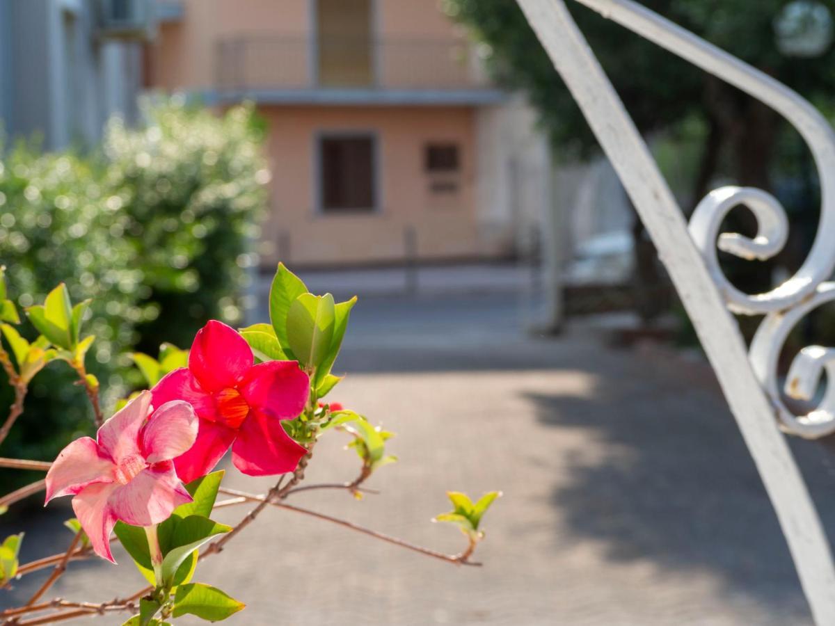 Villa パエストゥム エクステリア 写真